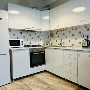 Twins Tower Апартаменты Тбилиси