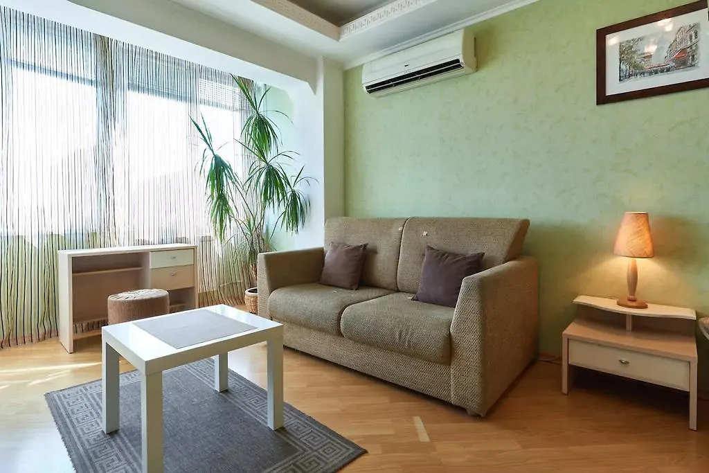 Home Hotel Apartments On Livoberezhna Киев